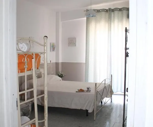 Affittacamere Vesuview Near The Ruins 3*