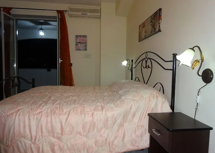 Affittacamere Vesuview Near The Ruins